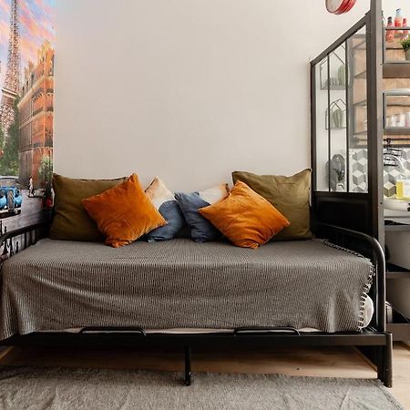 Studio Paris - Metro 7 Cadet - Quartier Faubourg-Montmartre Экстерьер фото